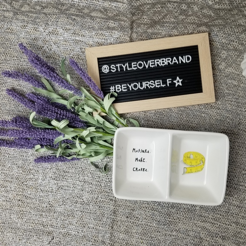 Rae Dunn double dish Measure NWOT